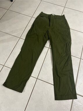 GAP Women’s Dark Olive Pants